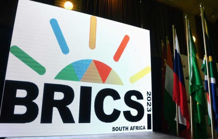 Perbandingan brics sebelum dan sesudah indonesia bergabung