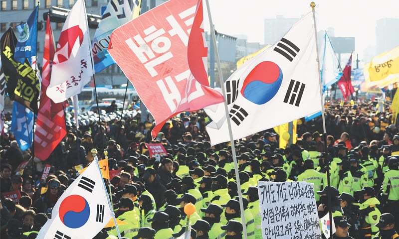 Demokrasi korea selatan di ambang kudeta rakyat