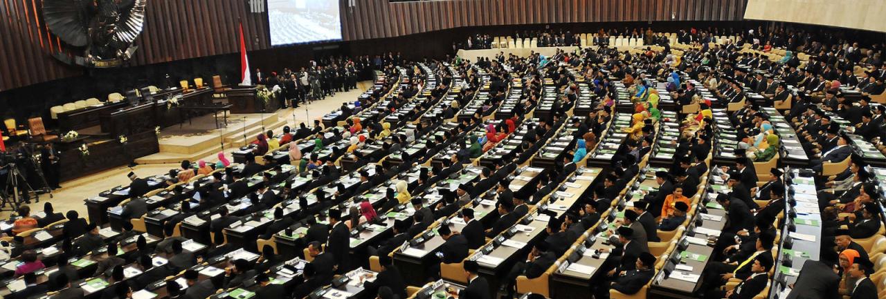 Perlindungan hukum bagi pengusaha muda dari DPR