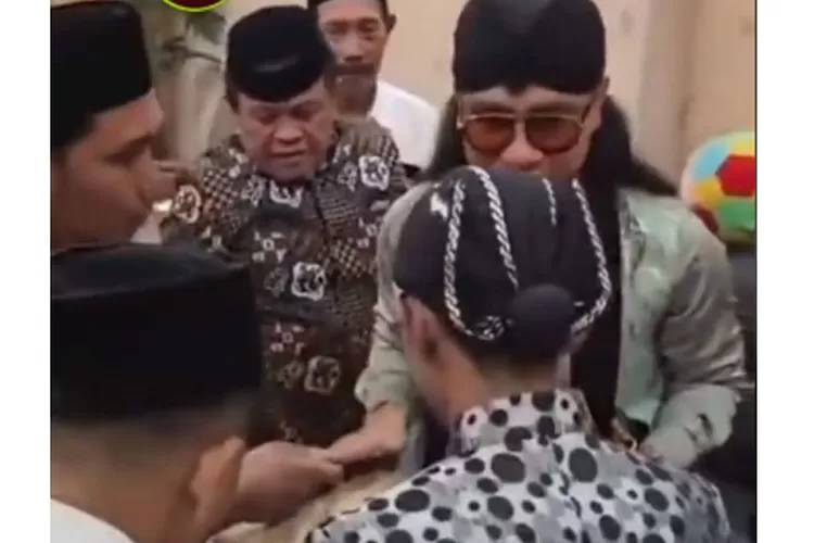 Klarifikasi Gus Miftah mengenai isu pengunduran dirinya dari Istana Negara