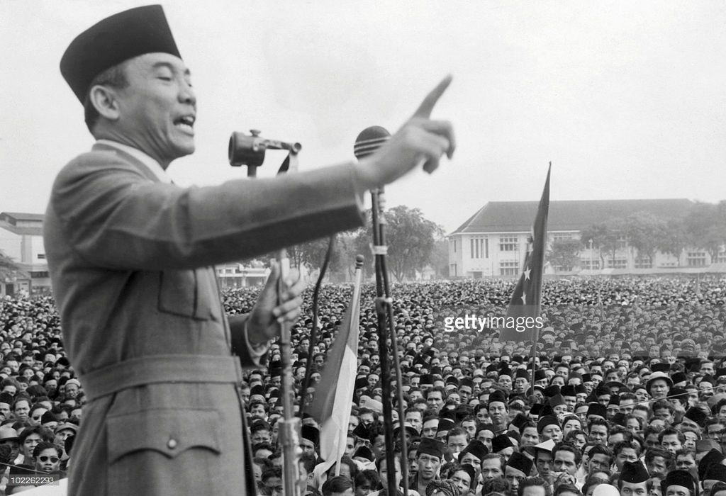 Kepemimpinan Soekarno dalam menghadapi pemberontakan di Indonesia