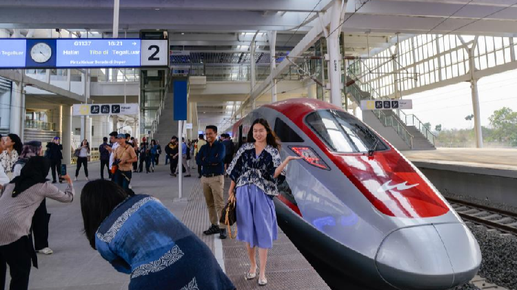Kerjasama Indonesia-Tiongkok di bidang ekonomi dan infrastruktur